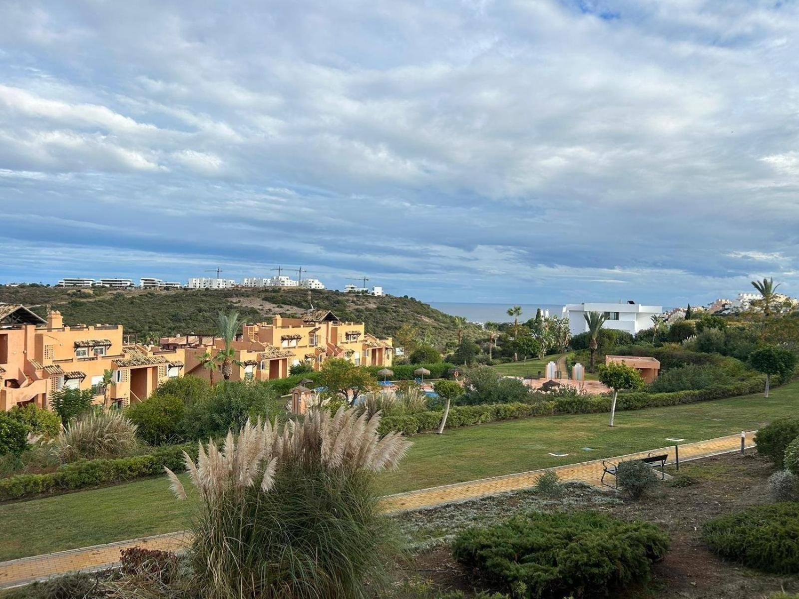 Meerblick Casares Del Sol Екстериор снимка